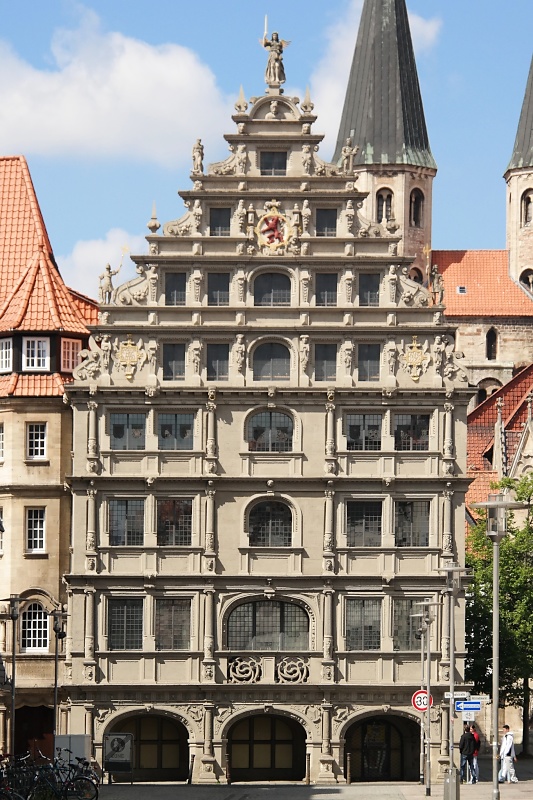 Giebel des Gewandhauses am Altstadtmarkt in Braunschweig